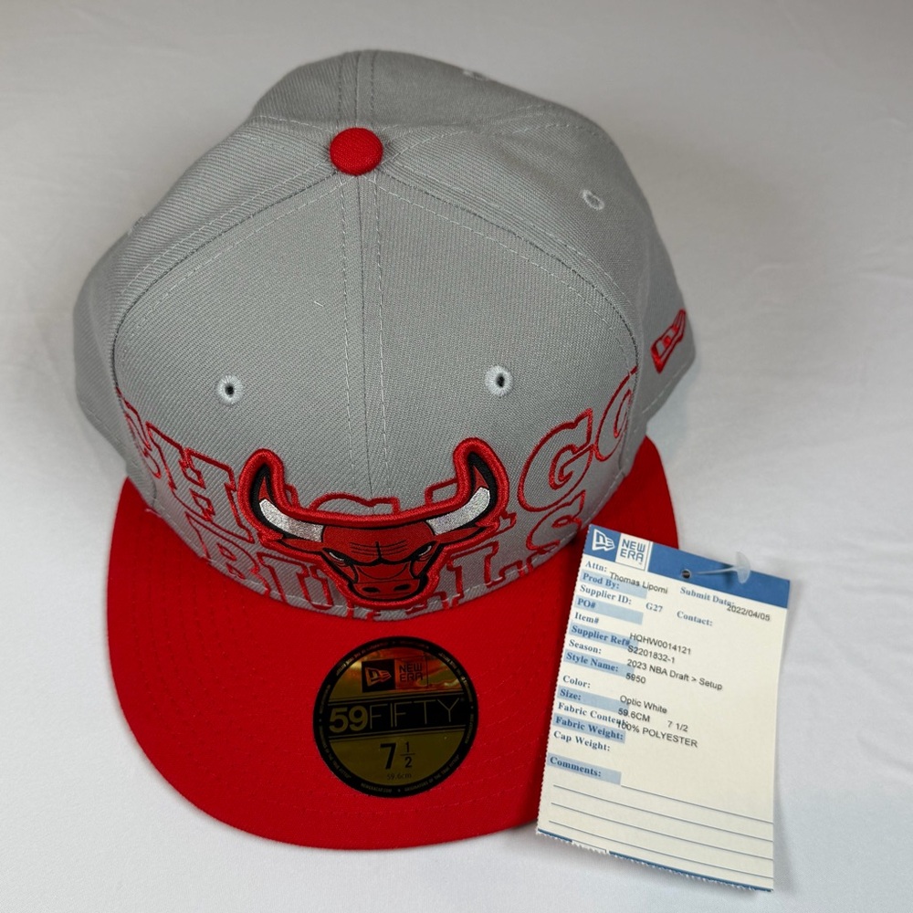 Men's Chicago Bulls New Era Gray/Red
2023 NBA Draft Two-Tone 59FIFTY Hat - Picture 3 of 8